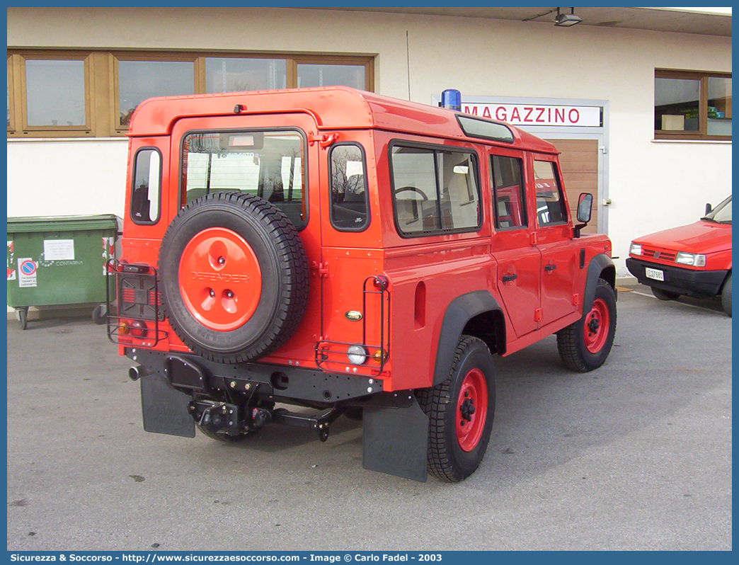 -
Corpo Nazionale Vigili del Fuoco
Land Rover Defender 110
Parole chiave: VF;VVF;V.F.;V.V.F.;Corpo;Nazionale;Vigili del Fuoco;Vigili;Fuoco;Land Rover;Defender;110