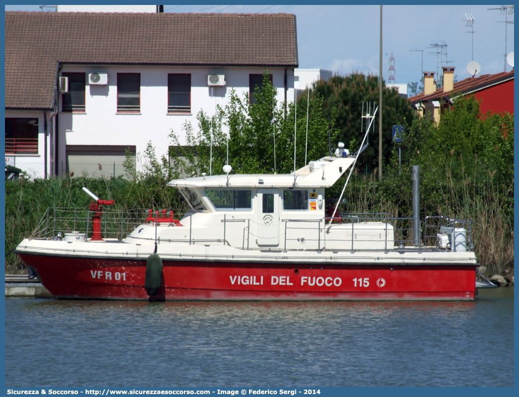 VF R 01
Corpo Nazionale Vigili del Fuoco
Nucleo Portuale
MotoBarcaPompa Classe RAF
Parole chiave: VVF;V.V.F.;Corpo;Nazionale;Vigili;del;Fuoco;MotoBarcaPompa;Classe;RAF;Portuale;Navale;Nautica;Nautico;Nautici;Porti;Imbarcazione