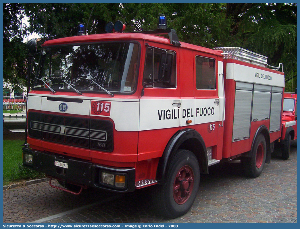 VF 11721
Corpo Nazionale Vigili del Fuoco
Iveco/OM 160
Allestitore Baribbi S.p.A.
Parole chiave: VVF;V.V.F.;Corpo;Nazionale;Vigili;del;Fuoco;AutoPompaSerbatoio;APS;A.P.S.;Iveco;OM;160;Baribbi