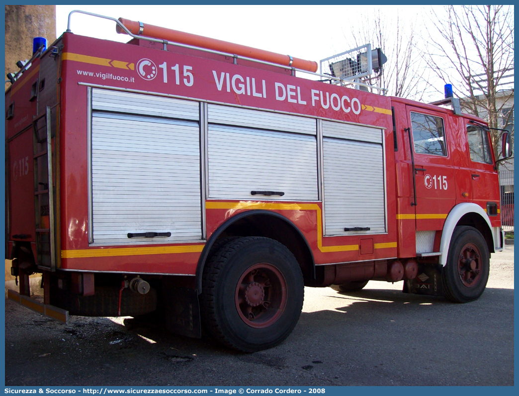 VF 12014
Corpo Nazionale Vigili del Fuoco
Iveco/OM 160
Allestitore Baribbi S.p.A.
Ricondizionato BAI S.r.l.
Parole chiave: VVF;V.V.F.;Corpo;Nazionale;Vigili;del;Fuoco;AutoPompaSerbatoio;APS;A.P.S.;Iveco;OM;160;Baribbi