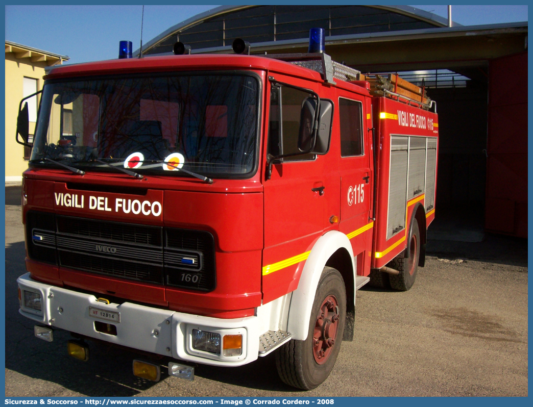 VF 12014
Corpo Nazionale Vigili del Fuoco
Iveco/OM 160
Allestitore Baribbi S.p.A.
Ricondizionato BAI S.r.l.
Parole chiave: VVF;V.V.F.;Corpo;Nazionale;Vigili;del;Fuoco;AutoPompaSerbatoio;APS;A.P.S.;Iveco;OM;160;Baribbi