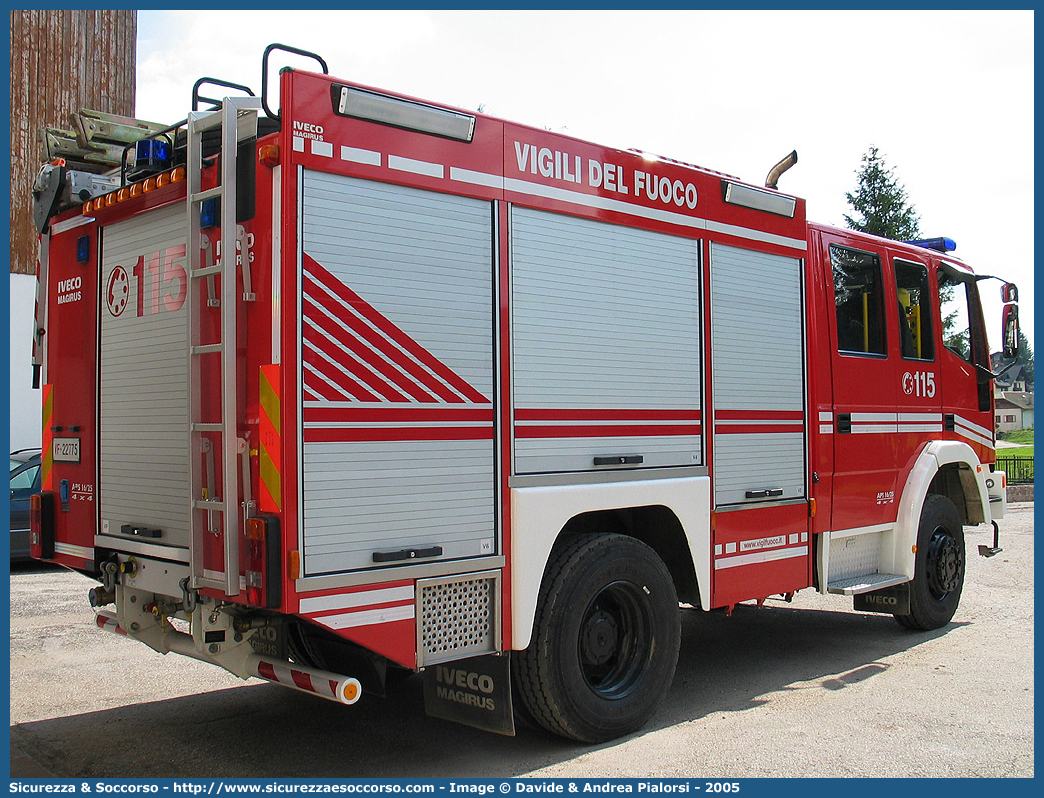 VF 22775
Corpo Nazionale Vigili del Fuoco
Iveco Magirus EuroFire
140E28 4x4 I serie
Parole chiave: VVF;V.V.F.;Corpo;Nazionale;Vigili;del;Fuoco;AutoPompaSerbatoio;APS;A.P.S.;Iveco;Magirus;EuroFire;140E28;4x4