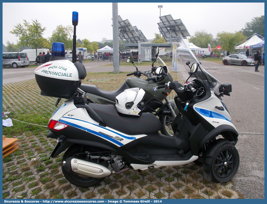 Polizia Locale YA00851
Polizia Provinciale
Provincia di Verona
Piaggio MP3
Parole chiave: Polizia;Locale;Provinciale;Verona;Piaggio;MP3;YA00851;YA 00851