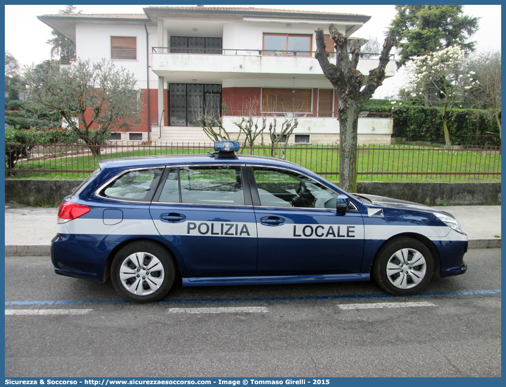 Polizia Locale YA674AJ
Polizia Locale
Comune di Peschiera del Garda
Subaru Legacy Station Wagon
V serie
Allestitore Focaccia Group S.r.l.
Parole chiave: Polizia;Locale;Municipale;Peschiera del Garda;Subaru;Legacy;SW;S.W.;Station;Wagon;Focaccia;YA674AJ;YA 674 AJ