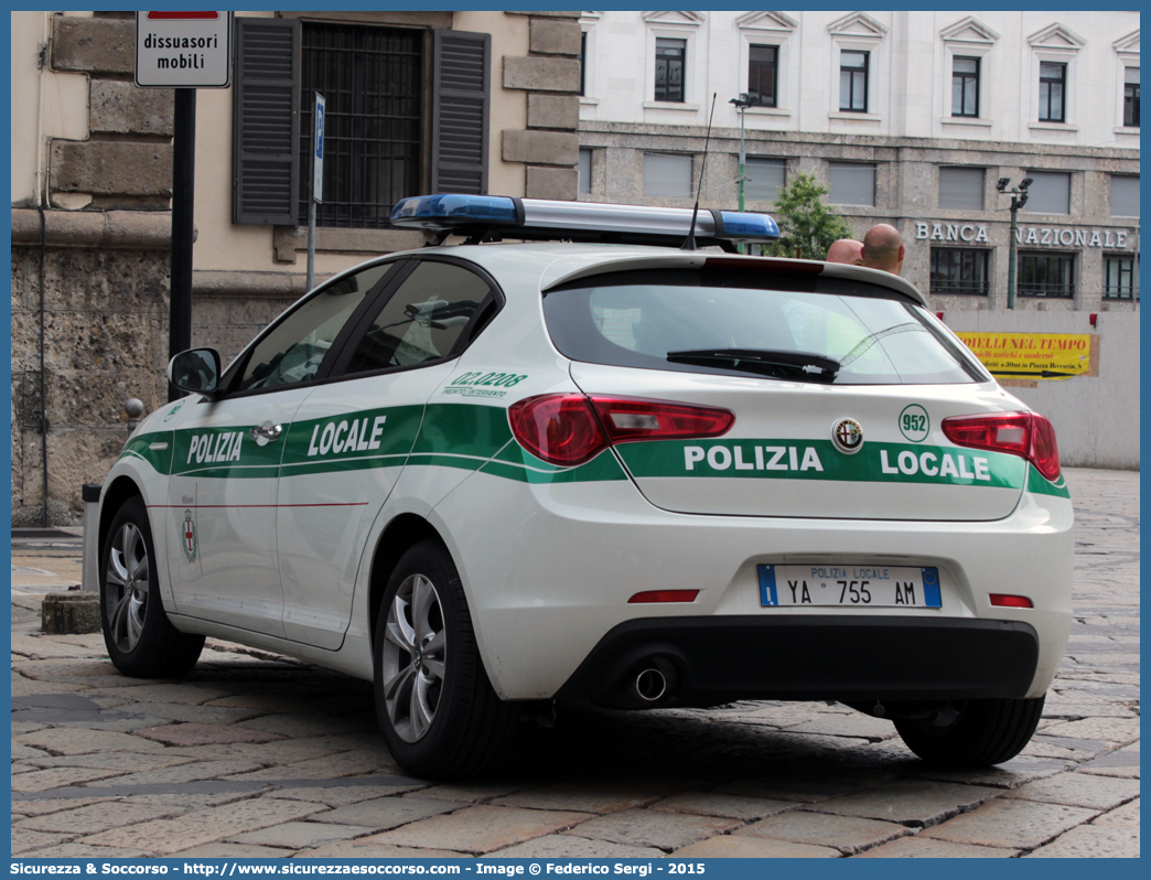 Polizia Locale YA755AM
Polizia Locale
Comune di Milano
Alfa Romeo Nuova Giulietta
I serie I restyling
Allestitore Focaccia Group S.r.l.
Parole chiave: P.L.;P.M.;PL;PM;Polizia;Municipale;Locale;Milano;Alfa;Romeo;Nuova;Giulietta;Focaccia;YA755AM;YA 755 AM