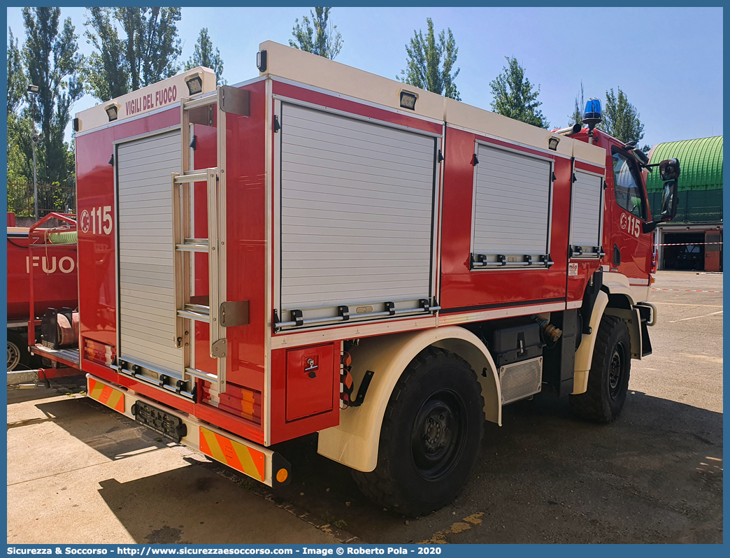 -
Corpo Nazionale Vigili del Fuoco
Servizio Antincendio Boschivo
Mercedes Benz Unimog U20
Parole chiave: Corpo;Nazionale;Vigili del Fuoco;Vigili;Fuoco;AIB;A.I.B.;Servizio;Antincendio;Boschivo;Mercedes Benz;Unimog;U20