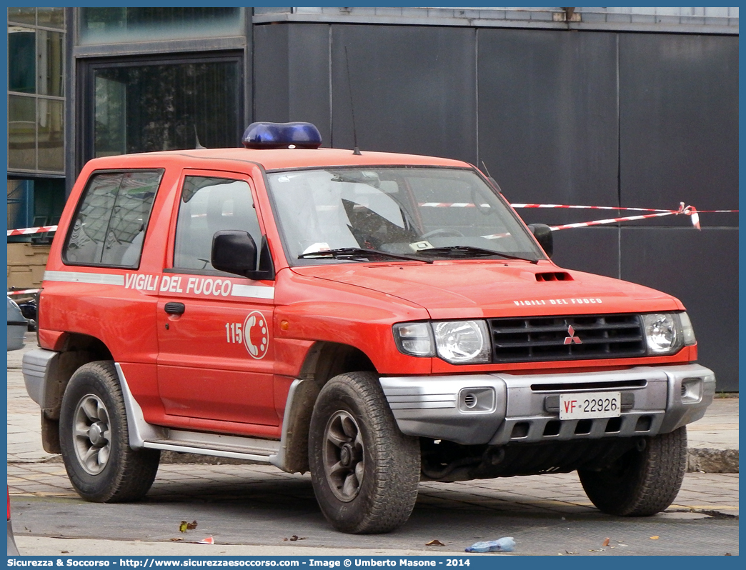 VF 22926
Corpo Nazionale Vigili del Fuoco
Mitsubishi Pajero V20
Parole chiave: VF;VVF;V.F.;V.V.F.;Corpo;Nazionale;Vigili del Fuoco;Vigili;Fuoco;Mitsubishi;Pajero;V;20