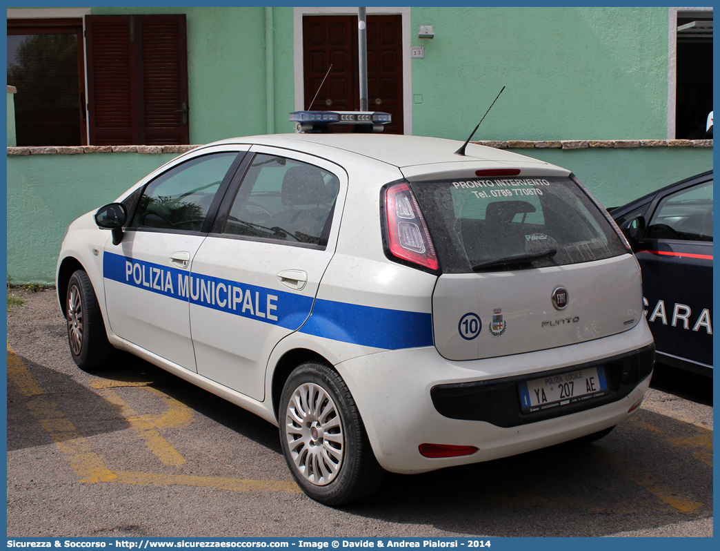 Polizia Locale YA207AE
Polizia Municipale
Comune di Palau
Fiat Punto Evo
Parole chiave: PL;P.L.;PM;P.M.;Polizia;Locale;Municipale;Fiat;Punto;Evo