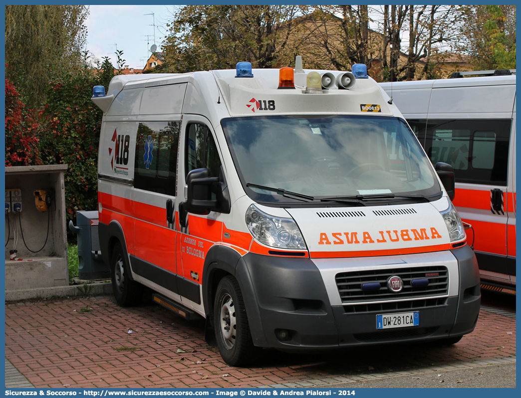 BO 0813
118 Bologna Soccorso
Fiat Ducato III serie
Allestitore Vision S.r.l.
(variante)
Parole chiave: 118;Bologna;Soccorso;Ambulanza;Fiat;Ducato;GECAV;Gestione;Emergenza;Cantieri;Alta Velocità;Variante di Valico;Vision