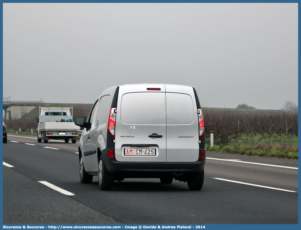 AM CM425
Aeronautica Militare Italiana
Renault Kangoo III serie
Parole chiave: AMI;A.M.I.;Aeronautica;Militare;Italiana;Renault;Kangoo