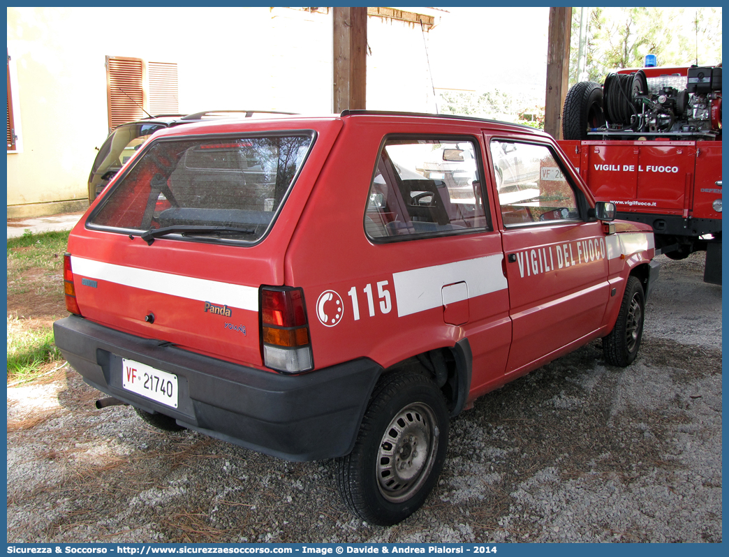 VF 21740
Corpo Nazionale Vigili del Fuoco
Fiat Panda II serie
Parole chiave: VVF;V.V.F.;Corpo;Nazionale;Vigili;del;Fuoco;Fiat;Panda