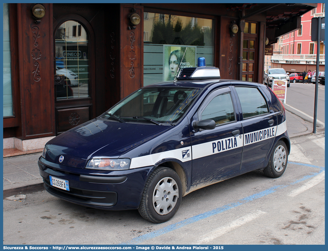 -
Polizia Locale
Comune di Thiene
Fiat Punto II serie
Parole chiave: Polizia;Locale;Municipale;Thiene;Fiat;Punto