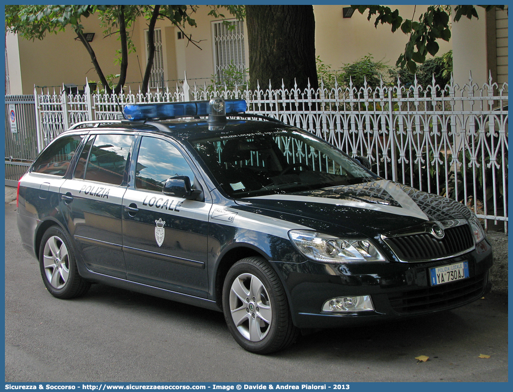 Polizia Locale YA730AJ
Polizia Locale
Comune di Trento
Skoda Octavia Wagon III serie
Allestitore Focaccia Group S.r.l.
Parole chiave: Polizia;Locale;Municipale;Trento;Skoda;Octavia;Wagon;Station;SW;S.W.;Focaccia