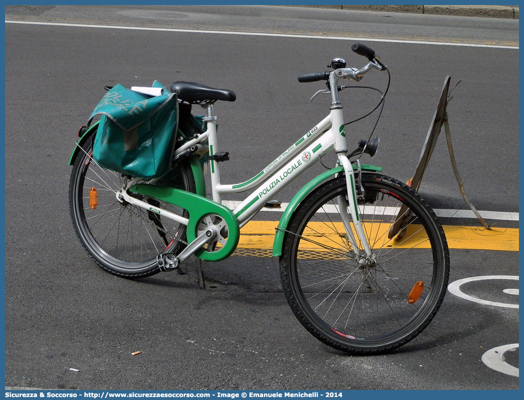 -
Polizia Locale
Comune di Milano
Bicicletta
Parole chiave: Polizia;Municipale;Locale;Milano;Bicicletta