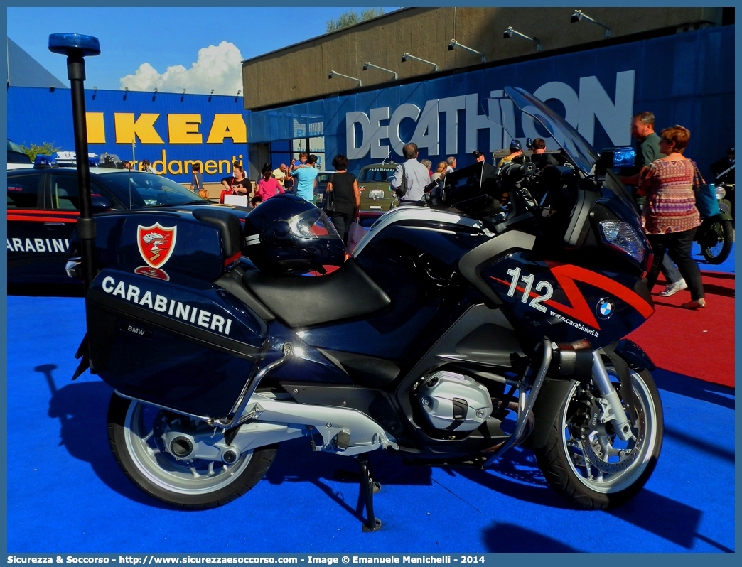 CC A4695
Arma dei Carabinieri
Bmw R1200 RT
(Stemma Bicentenario)
Parole chiave: CC;C.C.;Arma;dei;Carabinieri;Nucleo;Operativo;Radiomobile;Bmw;R1200RT;R 1200 RT;R;RT;1200