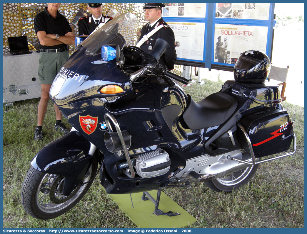 CC A2320
Arma dei Carabinieri
Bmw R850 RT
Parole chiave: CC;C.C.;Arma;dei;Carabinieri;Nucleo;Operativo;Radiomobile;Bmw;R850RT;R 850 RT;R;RT;850