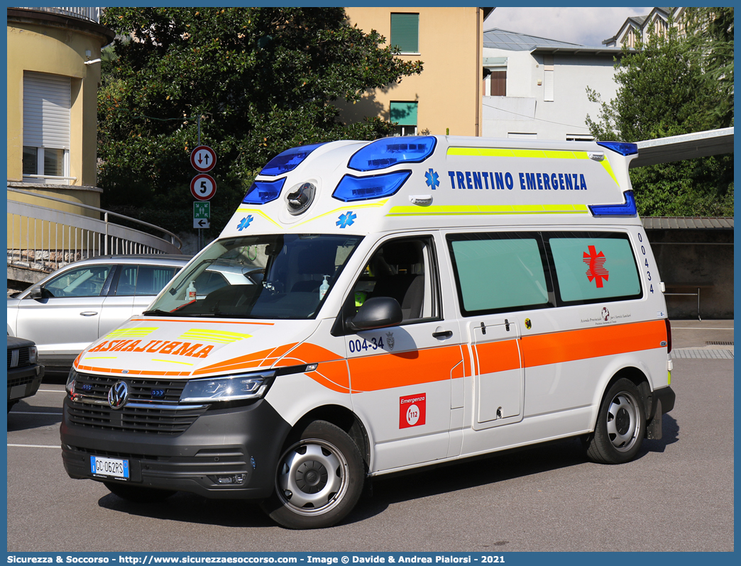 004-34
118 Trentino Emergenza
Volkswagen Transporter T6.1
Allestitore EDM S.r.l.
Parole chiave: 118;Trento;Trentino;Emergenza;Ambulanza;Autoambulanza;Volkswagen;Transporter;T6.1;T 6;EDM