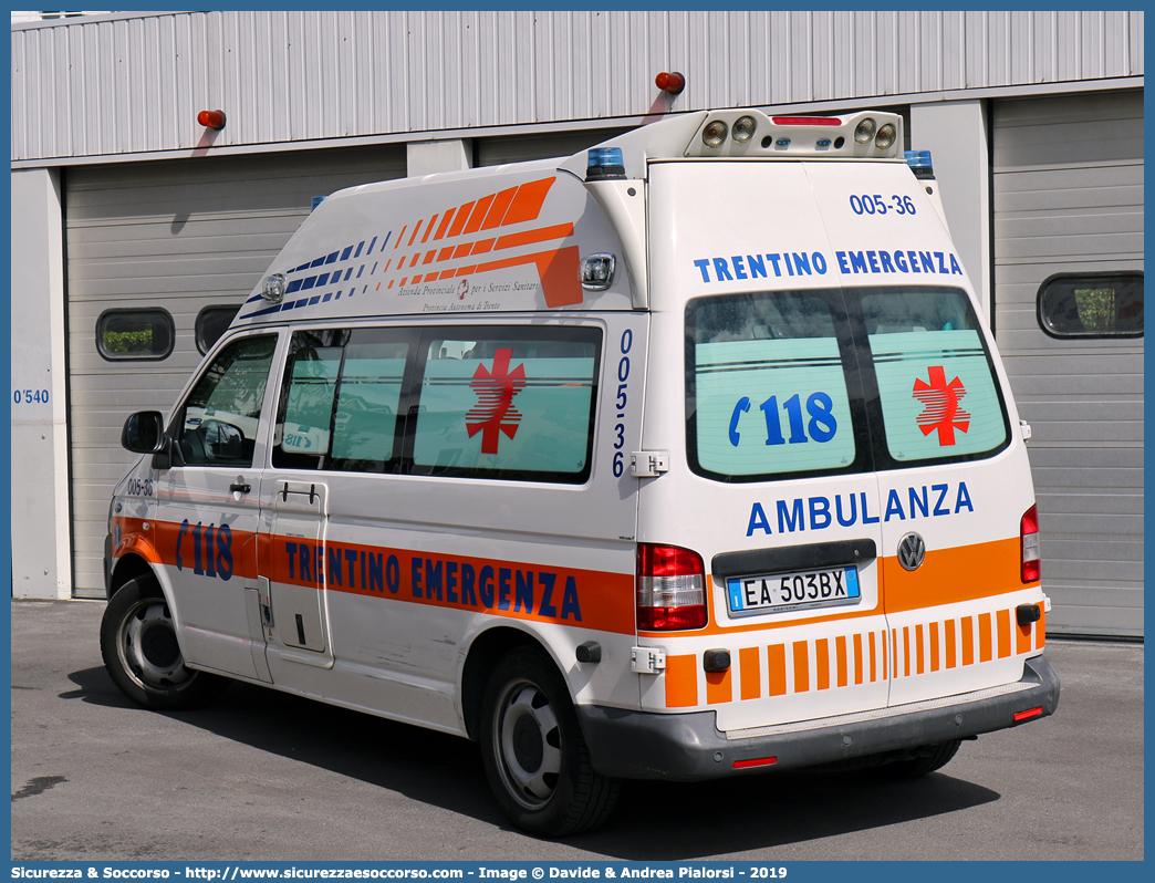 005-36
118 Trentino Emergenza
Volkswagen Transporter T5 restyling
Allestitore Aricar S.p.A.
Parole chiave: 118;Trento;Trentino;Emergenza;Ambulanza;Autoambulanza;Volkswagen;Transporter;T5;T 5;Aricar