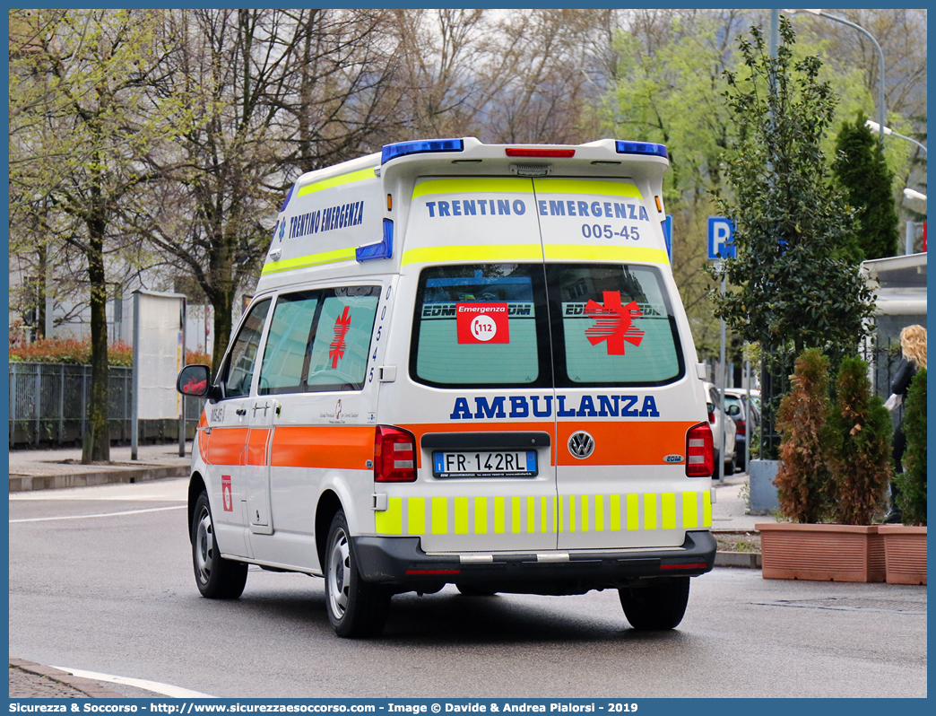 005-45
118 Trentino Emergenza
Volkswagen Transporter T6
Allestitore EDM S.r.l.
Parole chiave: 118;Trento;Trentino;Emergenza;Ambulanza;Autoambulanza;Volkswagen;Transporter;T6;T 6;EDM