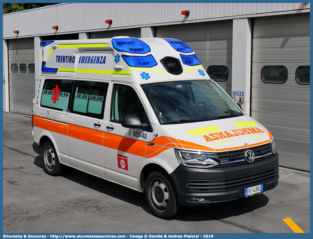 005-48
118 Trentino Emergenza
Volkswagen Transporter T6
Allestitore EDM S.r.l.
Parole chiave: 118;Trento;Trentino;Emergenza;Ambulanza;Autoambulanza;Volkswagen;Transporter;T6;T 6;EDM