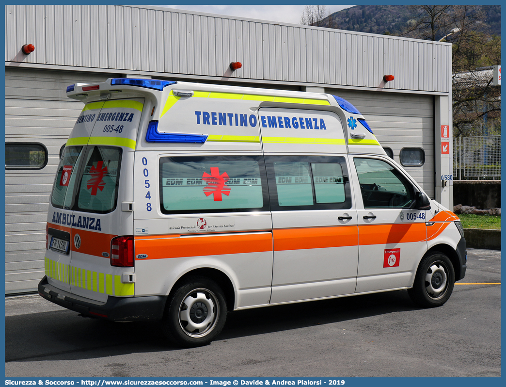 005-48
118 Trentino Emergenza
Volkswagen Transporter T6
Allestitore EDM S.r.l.
Parole chiave: 118;Trento;Trentino;Emergenza;Ambulanza;Autoambulanza;Volkswagen;Transporter;T6;T 6;EDM