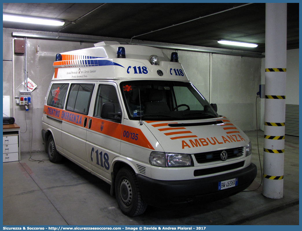 001-35
118 Trentino Emergenza
Volkswagen Transporter T4 restyling
Allestitore EDM S.r.l.
Parole chiave: 118;Trento;Trentino;Emergenza;Ambulanza;Volkswagen;Transporter;T4;EDM