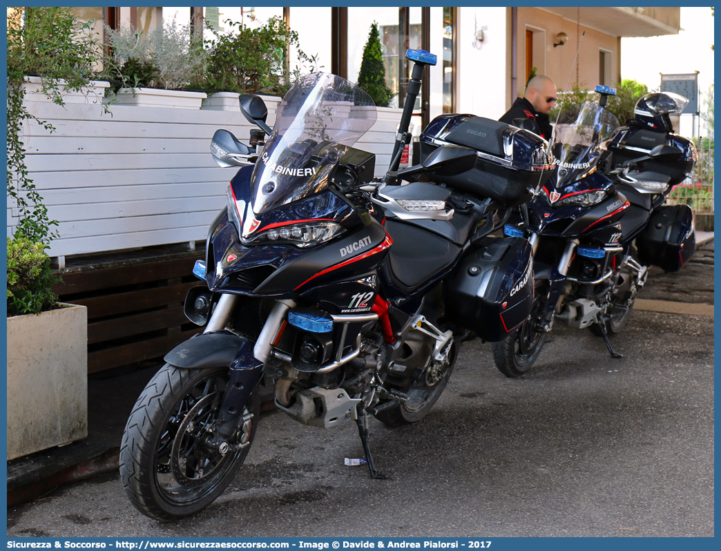 CC A4966
Arma dei Carabinieri
Ducati Multistrada 1200 S
Allestitore Focaccia Group S.r.l.
Parole chiave: Arma dei Carabinieri;Carabinieri;Radiomobile;Ducati;Multistrada;1200;1200S;Focaccia