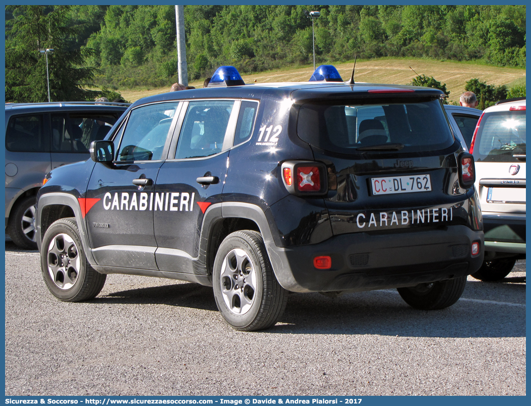 CC DL762
Arma dei Carabinieri
Jeep Renegade I serie
(I fornitura)
Parole chiave: CC;C.C.;Arma;dei;Carabinieri;Jeep;Renegade