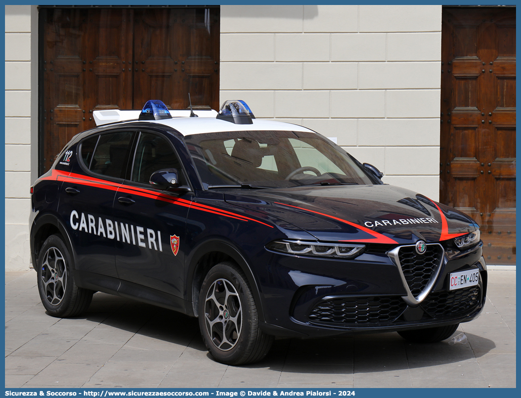 CC EN405
Arma dei Carabinieri
Alfa Romeo Tonale
Parole chiave: CC;C.C.;Arma;dei;Carabinieri;Nucleo;Radiomobile;Alfa;Romeo;Tonale;API;A.P.I.;Aliquota;Primo;Intervento