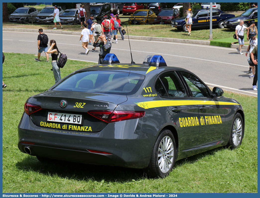 GdiF 414BQ
Guardia di Finanza
Alfa Romeo Nuova Giulia
Parole chiave: GdiF;G.D.F.;GDF;Guardia;di;Finanza;Alfa;Romeo;Giulia