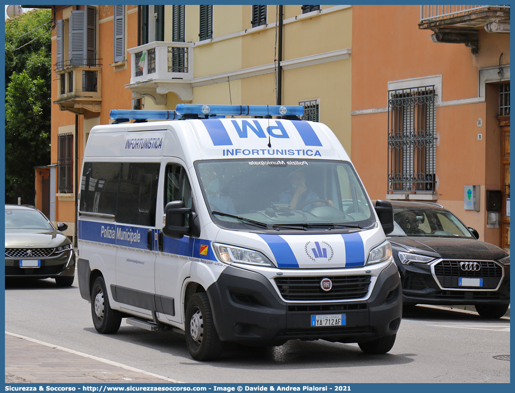 Polizia Locale YA712AF
Polizia Municipale
Comune di Ravenna
Fiat Ducato III serie restyling
Parole chiave: Polizia;Locale;Municipale;Ravenna;Fiat;Ducato;X290