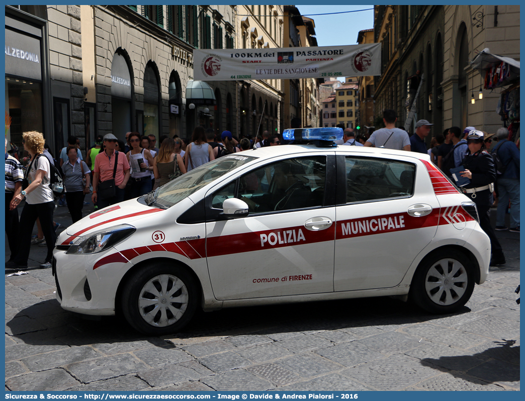 Polizia Locale YA766AJ
Polizia Municipale
Comune di Firenze
Toyota Yaris Hybrid III serie
Allestitore Focaccia Group S.r.l.
Parole chiave: PL;P.L.;PM;P.M.;Polizia;Locale;Municipale;Firenze;Toyota;Yaris;Hybrid;Focaccia