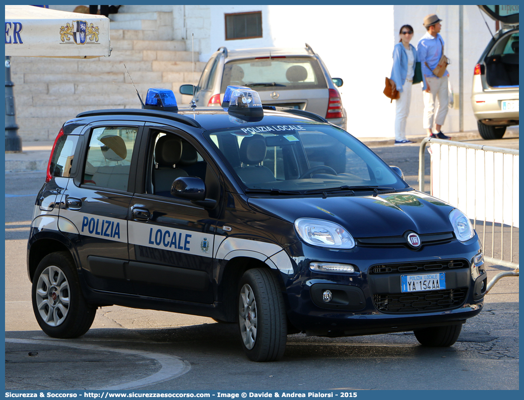 Polizia Locale YA154AA
Polizia Locale
Comune di Alberobello
Fiat Nuova Panda II serie
Parole chiave: Polizia;Locale;Municipale;Alberobello;Fiat;Nuova Panda