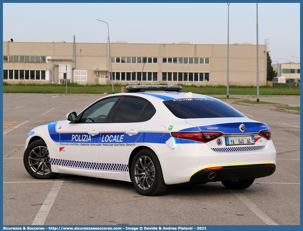 Polizia Locale YA340AG
Polizia Locale
Comune di Molinella
Alfa Romeo Nuova Giulia
Allestitore Bertazzoni S.r.l.
Parole chiave: Polizia;Locale;Municipale;Molinella;Alfa Romeo;Nuova Giulia;Bertazzoni