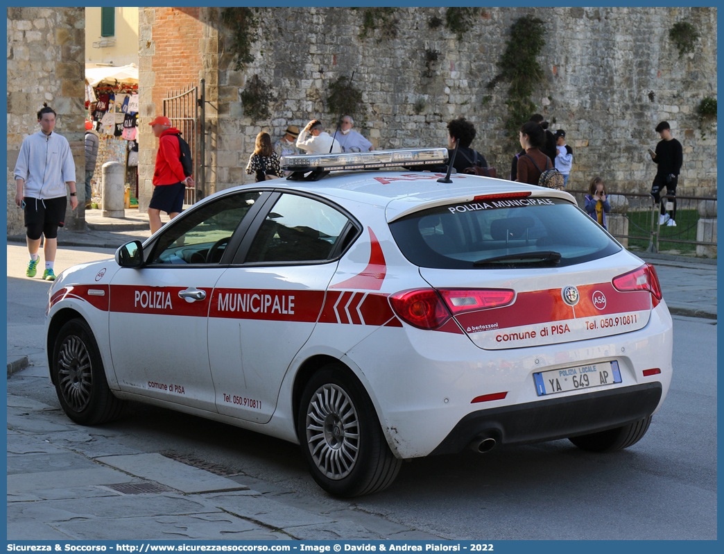 Polizia Locale YA649AP
Polizia Municipale
Comune di Pisa
Alfa Romeo Nuova Giulietta
I serie II restyling
Allestitore Bertazzoni S.r.l.
Parole chiave: PL;P.L.;PM;P.M.;Polizia;Locale;Municipale;Pisa;Alfa;Romeo;Nuova;Giulietta;Bertazzoni