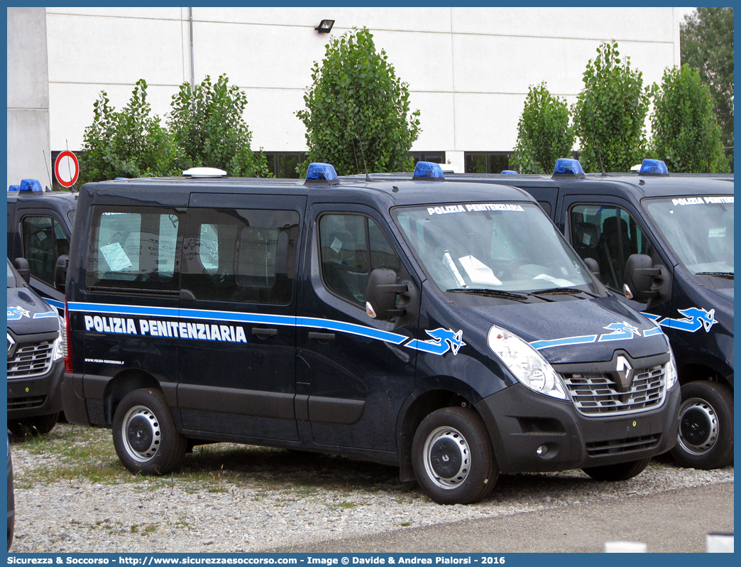 -
Polizia Penitenziaria
Renault Master IV serie
Allestitore Focaccia Group S.r.l. 
Parole chiave: PP;P.P.;Pol.Pen.;PolPen;AdiC;A.diC.;Agenti;di;Custodia;Polizia;Penitenziaria;Nucleo;Traduzioni;Piantonamenti;Renault;Master;Focaccia