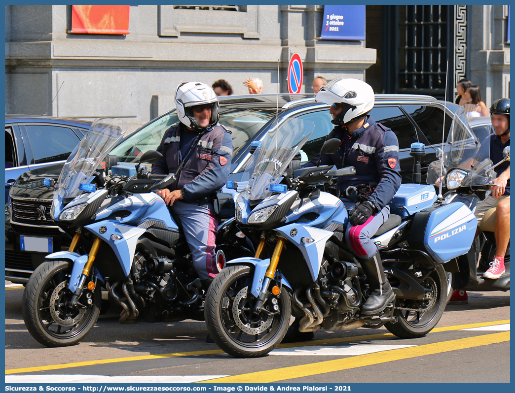 Polizia G3257-G3258
Polizia di Stato
Squadra Volante
Yamaha Tracer 900GT
Allestitore Elevox S.r.l.
Parole chiave: Polizia di Stato;Polizia;Stato;PS;Squadra;Volante;Yamaha;Tracer;900GT;Elevox