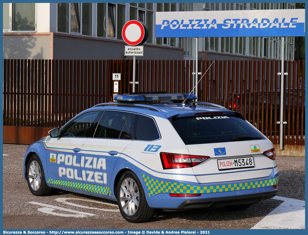 Polizia M5348
Polizia di Stato
Polizia Stradale
Autostrada del Brennero S.p.A.
Skoda Superb Wagon 4x4 III serie
Allestitore Nuova Carrozzeria Torinese S.r.l.
Parole chiave: PS;P.S.;Polizia;di;Stato;Stradale;Autostrada del Brennero S.p.A.;Brenneroautobahn A.G.;Skoda;Superb;Wagon;nct;Nuova;Carrozzeria;Torinese