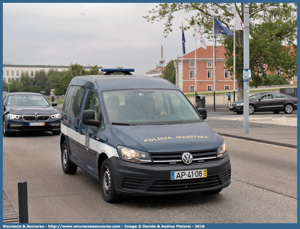 AP 4108
República Portuguesa
Polícia Marítima
Volkswagen Caddy V generation
Parole chiave: Repubblica;Portoghese;República;Portuguesa;Polícia;Marítima;Volkswagen;Caddy