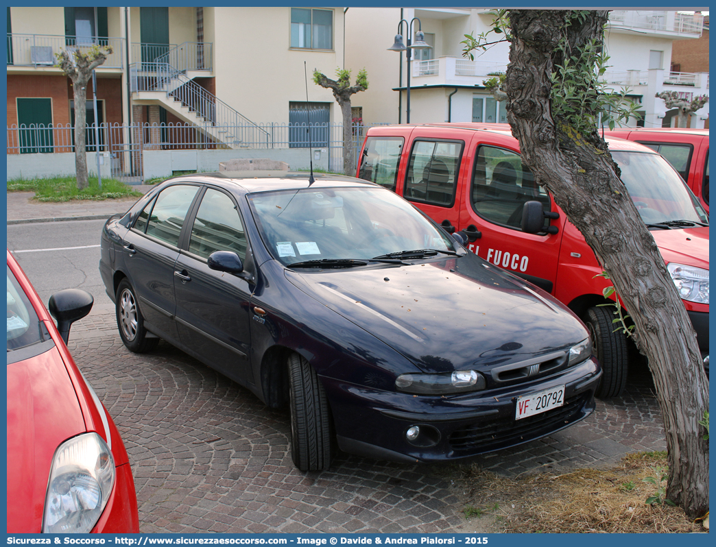 VF 20792
Corpo Nazionale Vigili del Fuoco
Fiat Marea
Parole chiave: VF;Corpo;Nazionale;Vigili del Fuoco;Vigili;Fuoco;Fiat;Marea