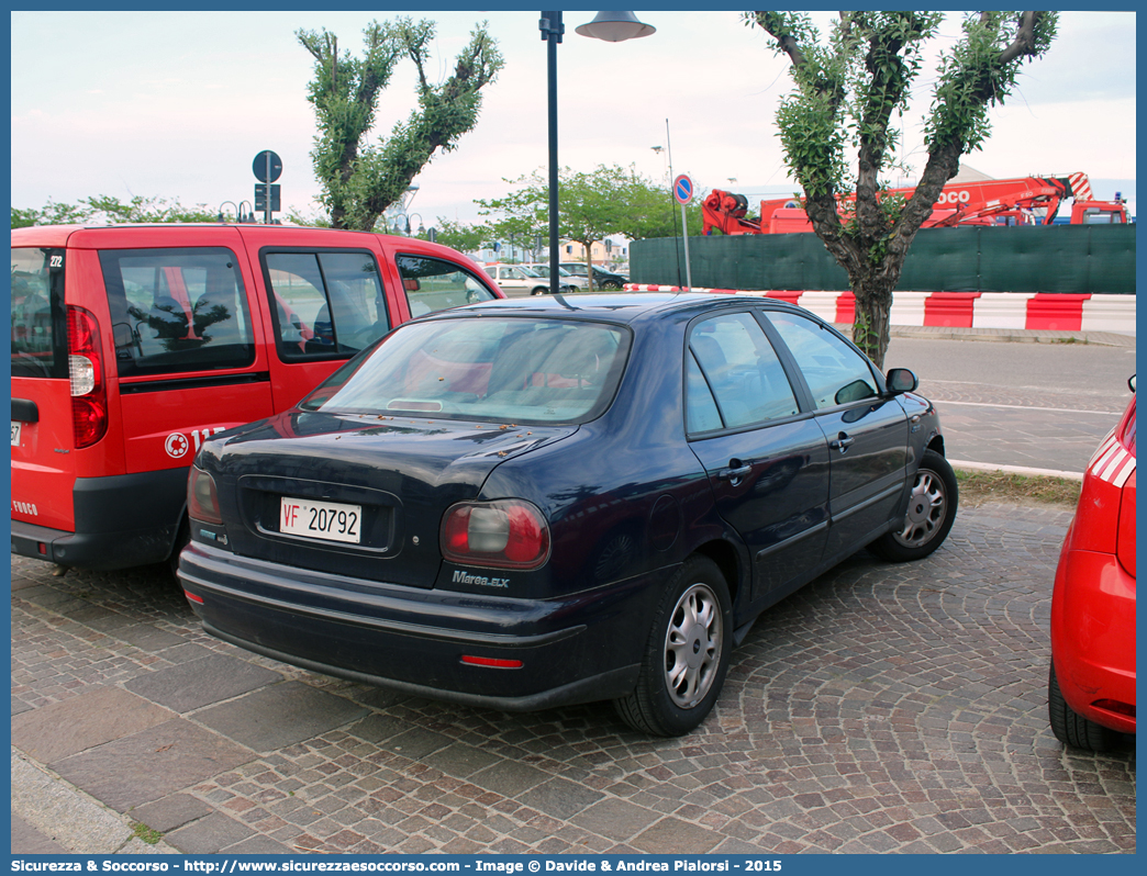 VF 20792
Corpo Nazionale Vigili del Fuoco
Fiat Marea
Parole chiave: VF;Corpo;Nazionale;Vigili del Fuoco;Vigili;Fuoco;Fiat;Marea