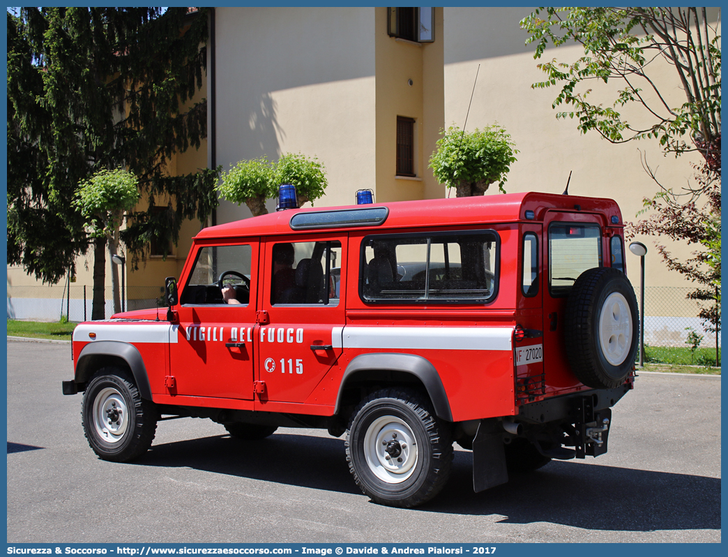 VF 27020
Corpo Nazione Vigili del Fuoco
Land Rover Defender 110
Parole chiave: VF;VVF;V.F.;V.V.F.;Corpo;Nazionale;Vigili del Fuoco;Vigili;Fuoco;Land Rover;Defender;110