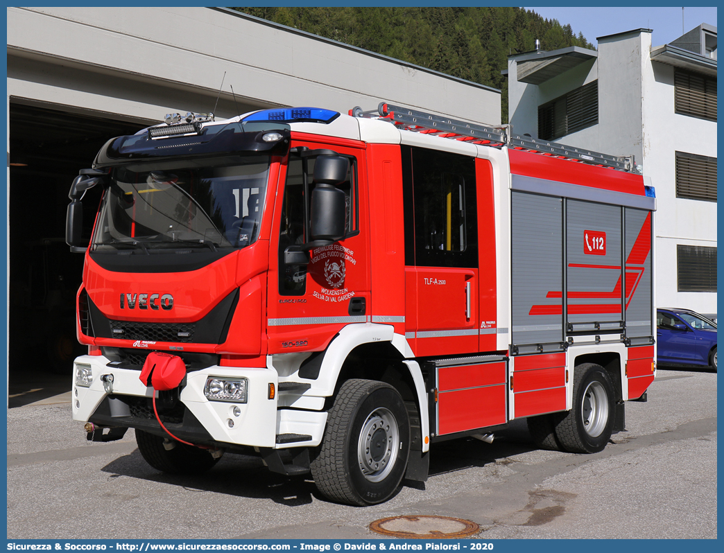 VF 28B BZ
Vigili del Fuoco Volontari Selva di Val Gardena
Freiwillige Feuerwehr Wolkenstein
Iveco Magirus EuroCargo 150-320 IV serie
Allestitore Magirus Lohr GmbH
Parole chiave: VF;VFV;V.F.;V.F.V.;Vigili;Fuoco;Volontari;Freiwillige;Feuerwehr;Selva;Gardena;Wolkenstein;Iveco;EuroCargo;150-320;Magirus;Lohr