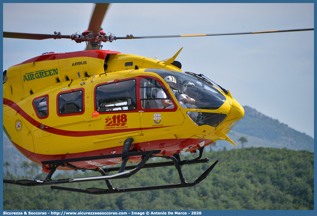 I-LEAF
118 Regione Liguria
Airbus Helicopters EC145 T2
Base di Villanova d'Albenga
Parole chiave: 118;Liguria;Airbus;Helicopters;EuroCopter;EC;145;T2;T 2;I-BKUP;Elicottero;Elisoccorso