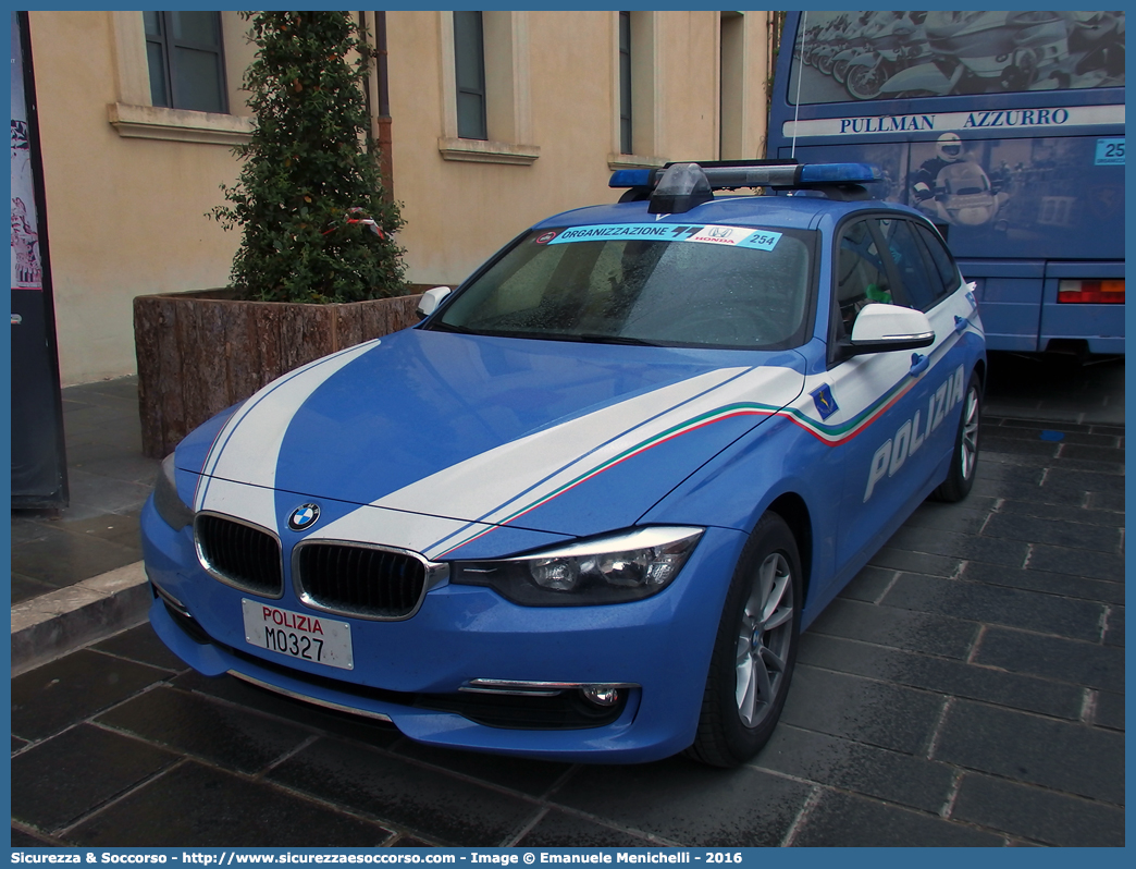 Polizia M0327
Polizia di Stato
Polizia Stradale
Bmw Serie 3 F31 Touring
Allestitore Carrozzeria Marazzi S.r.l.
Parole chiave: PS;P.S.;Polizia;di;Stato;Stradale;Bmw;Serie 3;F31;F 31;Touring;Marazzi