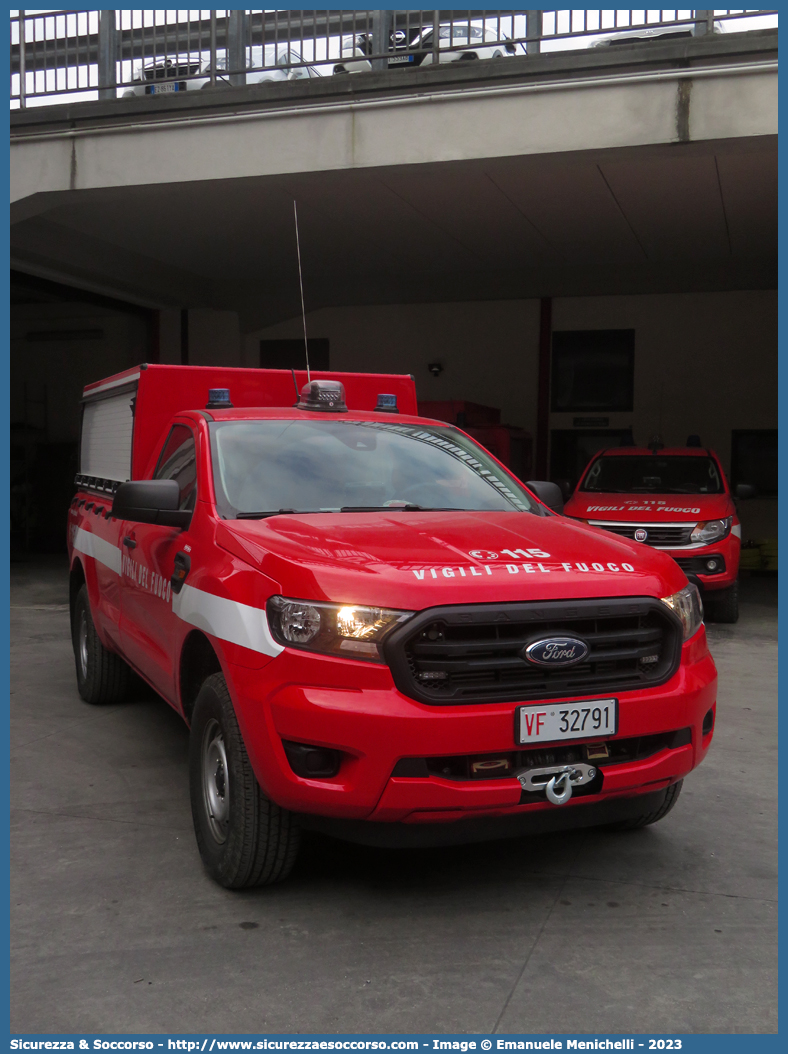 VF 32791
Corpo Nazionale Vigili del Fuoco
Ford Ranger IV serie
Allestitore Fortini S.r.l.
Parole chiave: VVF;V.V.F.;Corpo;Nazionale;Vigili;del;Fuoco;Vigili;Fuoco;Ford;Ranger;Fortini