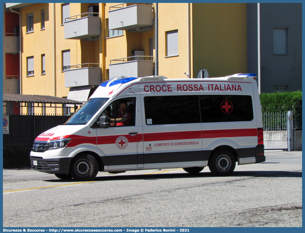 CRI 724AF
Croce Rossa Italiana
Domodossola (VB)
Volkswagen Crafter II serie
Allestitore Mariani Fratelli S.r.l.
Parole chiave: CRI;C.R.I.;Croce;Rossa;Italiana;Domodossola;Volkswagen;Crafter;Mariani;Fratelli