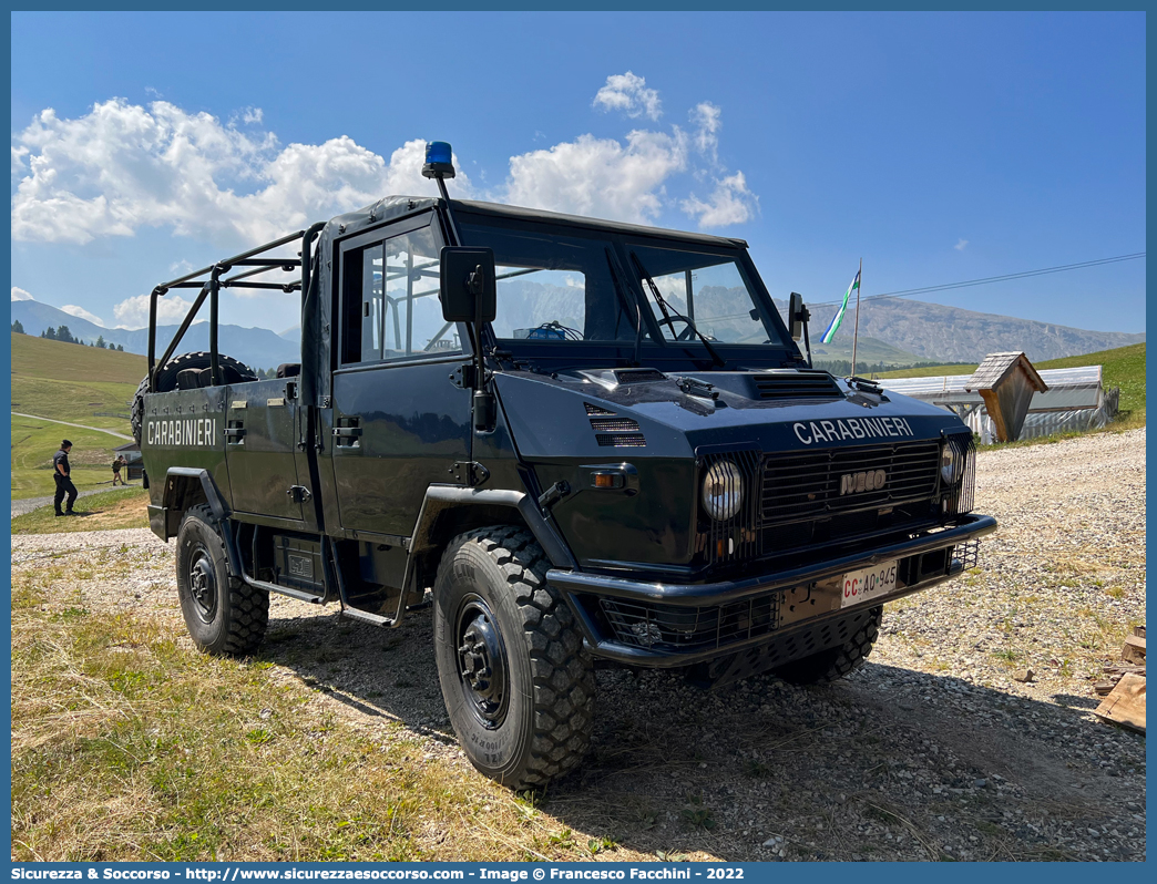 CC AQ945
Arma dei Carabinieri
7° Reggimento Carabinieri "Trentino-Alto Adige"
Iveco VM90T

Parole chiave: CC;C.C.;Arma;dei;Carabinieri;7;Reggimento;Trentino;Alto;Adige;Iveco;VM90T