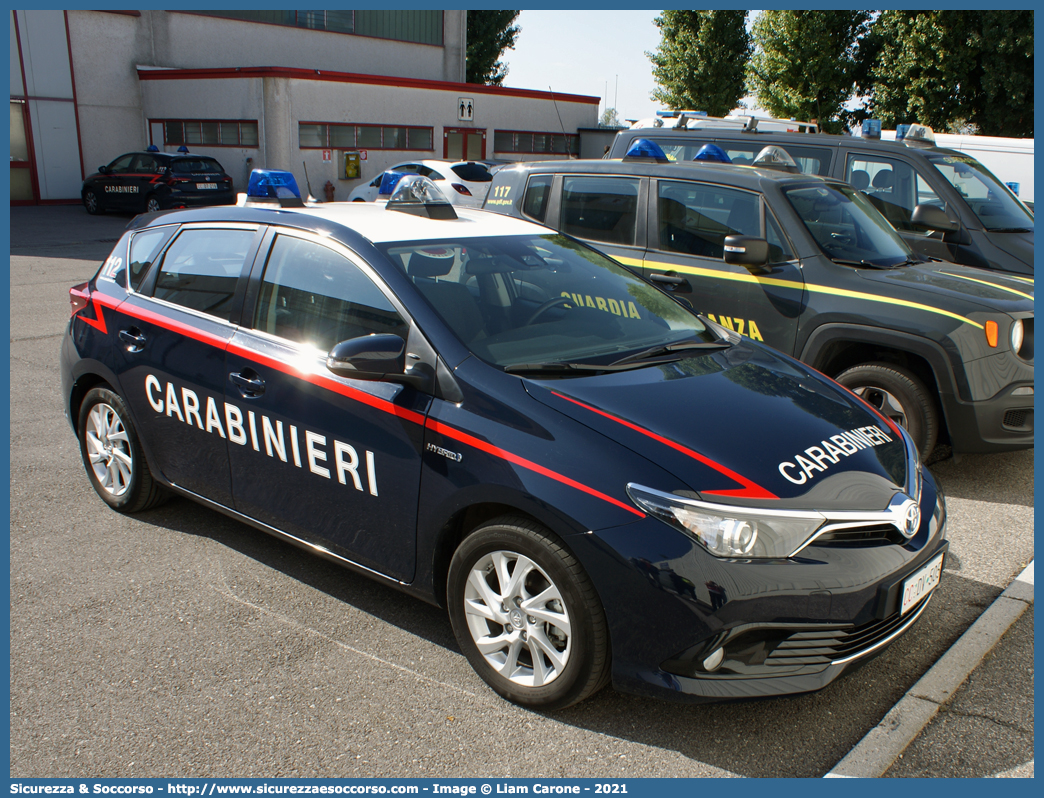 CC DV505
Arma dei Carabinieri
Toyota Auris II serie restyling
Parole chiave: CC;C.C.;Arma;Carabinieri;Toyota;Auris