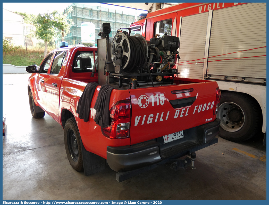 VF 29232
Corpo Nazionale Vigili del Fuoco
Toyota Hilux VIII serie
Allestitore Rosenfire S.r.l.
Parole chiave: Corpo;Nazionale;Vigili del Fuoco;Vigili;Fuoco;Toyota;Hilux;Rosenfire